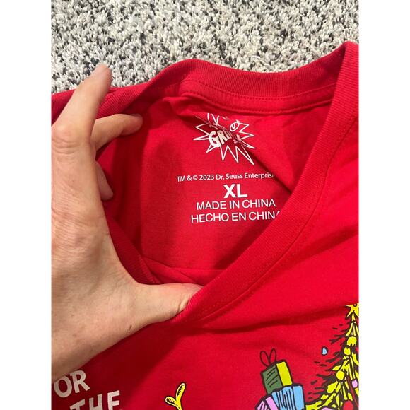 Dr. Seuss Grinch Unisex Two Piece Pajamas Red/Green Christmas T-shirt Joggers XL - Picture 4 of 9